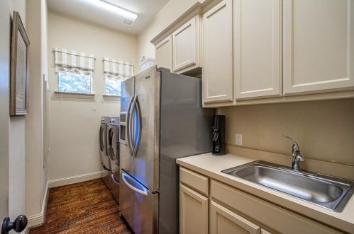 3312 Bankside, Frisco TX 75056-6413 exterior