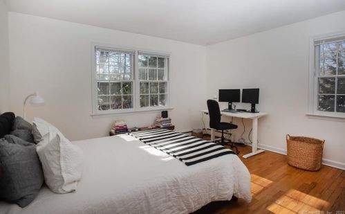 97 Holmes Rd, Ridgefield CT  06877-4303 exterior