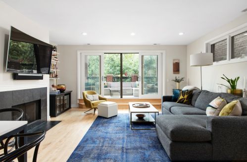 316 Evergreen Ave, Chicago, IL 60610-1835