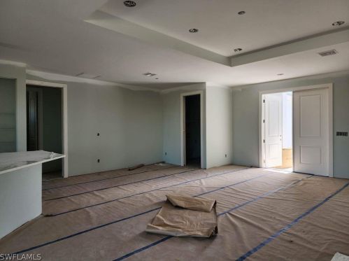 3791 58 Ave, Naples FL 34120-4021 exterior