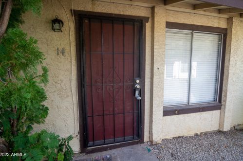 3645 71st Ave, Phoenix AZ  85033-4314 exterior