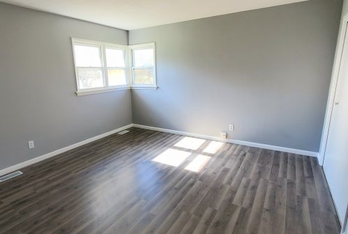 235 Schryver Ave, Bull Valley IL 60098-3960 exterior