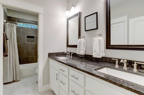 11416 Connie Ln, Montgomery TX 77316-5431 exterior