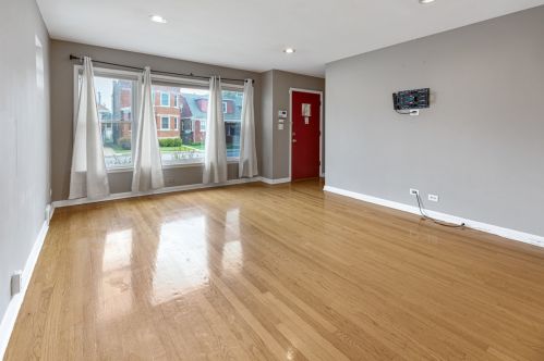 5845 Foster Ave, Chicago IL  60630-4635 exterior