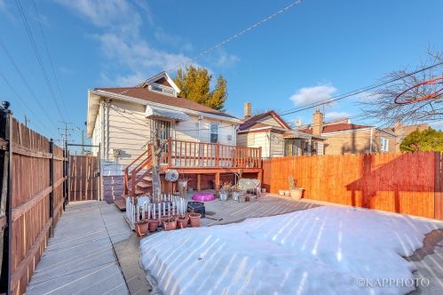 3549 58th St, Chicago IL 60629-3807 exterior