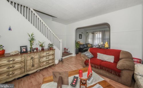 1013 Brunswick Ave, Trenton NJ 08648-4544 exterior