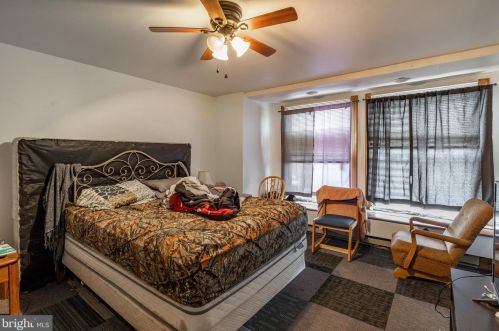 618 King St, Lancaster PA 17602-3237 exterior