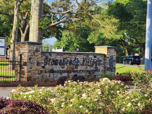 3146 Bobby Jones Dr, Milton FL  32571-8439 exterior