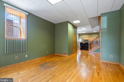 1712 2nd St, Philadelphia PA 19148-1334 exterior