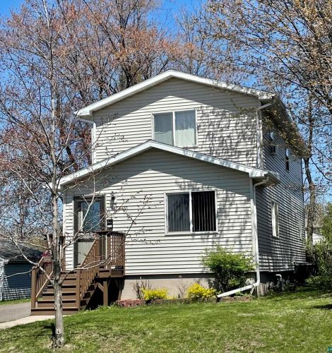 127 5 St, Duluth MN 55806-2339 exterior