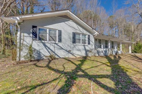 3665 Las Olas Dr, Atlanta GA 30349-2611 exterior