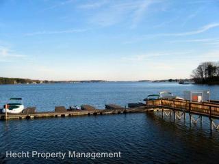 7831 Spinnaker Bay Dr, Sherrills Ford, NC 28673-9290