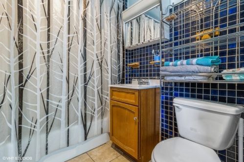 1622 Western Ave, Chicago IL  60647-5322 exterior