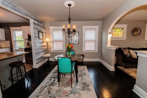 8511 Richard Ave, Saint Louis MO 63132-2806 exterior