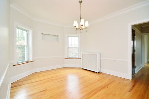 6211 Greenview Ave, Chicago IL  60660-1822 exterior