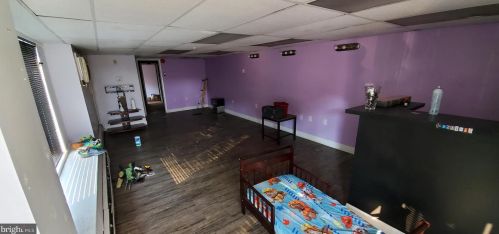 601 Magee Ave, Philadelphia PA  19111-4715 exterior