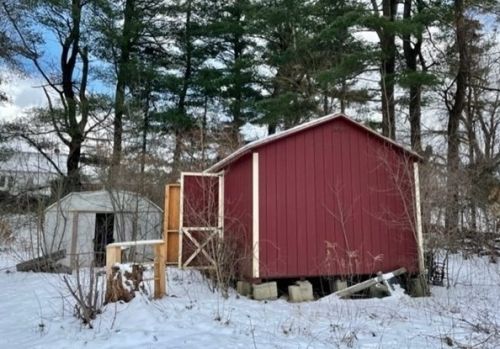 725 Lombard Rd, Chicopee MA 01020-4860 exterior