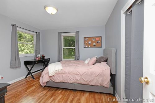 5807 124th Ave, Fennville MI  49408-9468 exterior