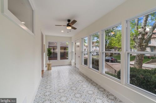 8 Narberth Ter, Camden NJ  08108-1017 exterior