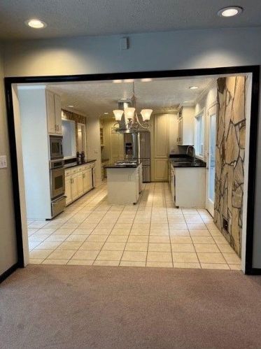 7135 Cherry Blf Dr, Atlanta GA 30350-1029 exterior