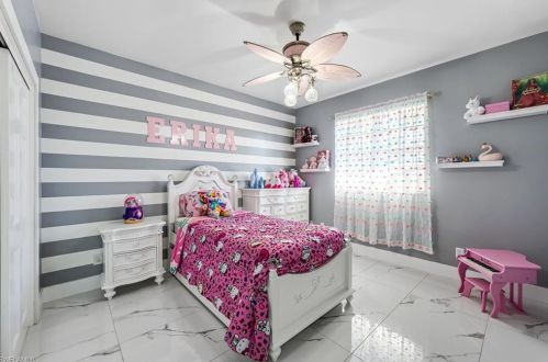 53 Johnnycake Dr, Naples FL 34110-1345 exterior