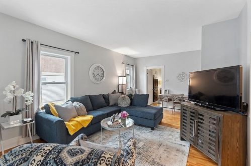 15 Isabella St, Worcester MA 01603-2122 exterior