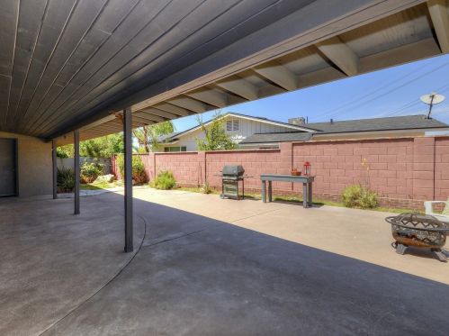 4615 43rd St, Phoenix AZ 85032-3323 exterior