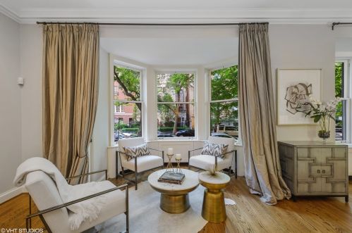 1442 Astor St, Chicago IL  60610-1615 exterior