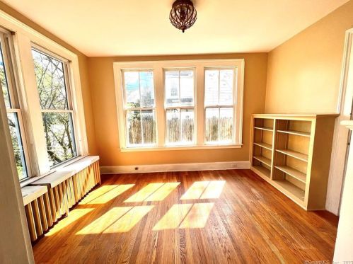 113 Pearl St, Torrington CT 06790-5228 exterior