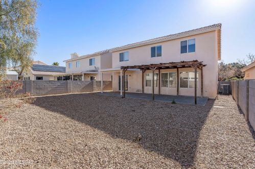 8238 Placita Del Parque, Tucson AZ  85747-5244 exterior