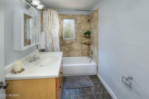 2711 Linden St, Tucson AZ 85719-3631 exterior