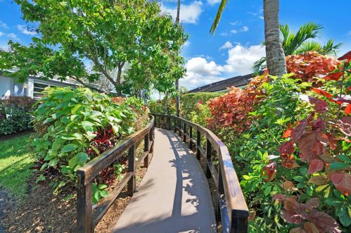 423 3 St, Boca Raton FL 33486-4554 exterior