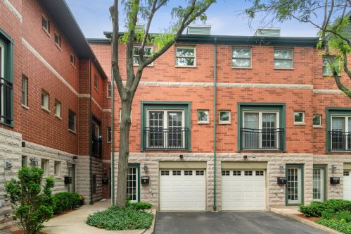 5320 Kenmore Ave, Chicago, IL 60640-2487