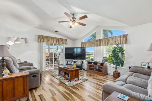 7723 Mcclintock Way, Fort Pierce FL  34952-3000 exterior