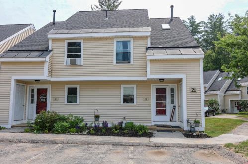 23 Vinton Dr, Concord NH  03303-1582 exterior