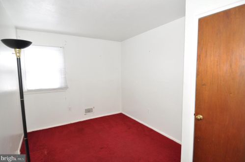 1169 Lower Fry Rd, Trenton NJ 08618-1828 exterior