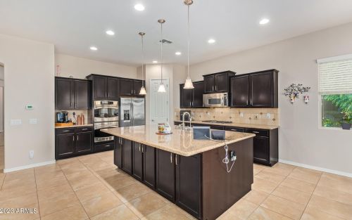 1461 Carriage Ln, Chandler AZ 85224-1103 exterior