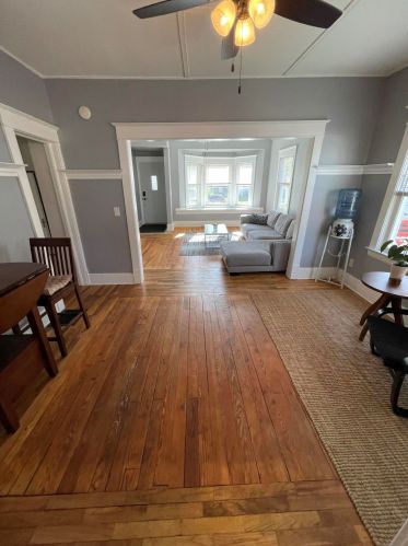 217 Valley Ave, Grand Rapids MI 49504-6145 exterior