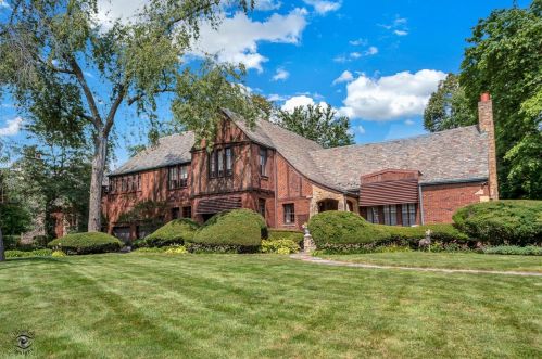 8845 Pleasant Ave, Chicago IL  60643-5942 exterior