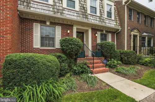 7333 Lewinsville Park Ct, Mc Lean VA  22101-5633 exterior