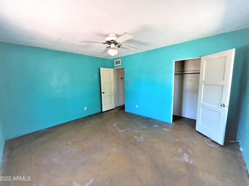 3322 17 Dr, Phoenix AZ 85045-1793 exterior