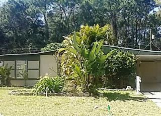 5618 Gateway Dr, Tampa, FL 33615-4123