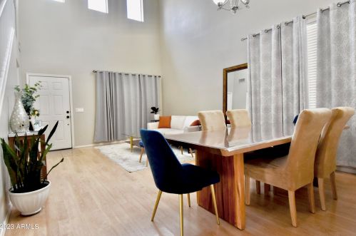 3109 72nd Ln, Phoenix AZ  85043-7822 exterior