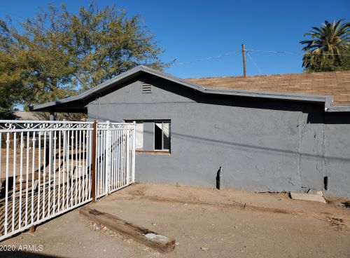 1805 31 Pl, Phoenix AZ 85008-3717 exterior