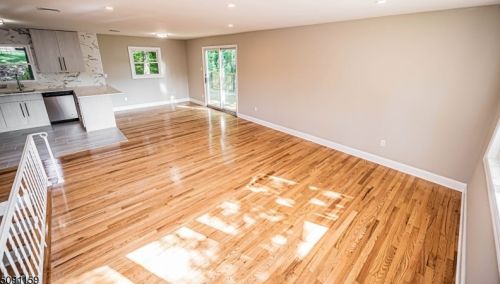 101 Pocono Trl, Hopatcong NJ  07843-1009 exterior