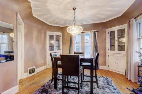 5946 40th St, Milwaukee WI  53209-3923 exterior