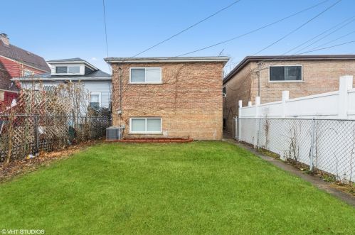 414 89th St, Chicago IL  60619-6716 exterior