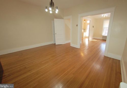 1305 Florida Ave, Washington DC  20009-4807 exterior