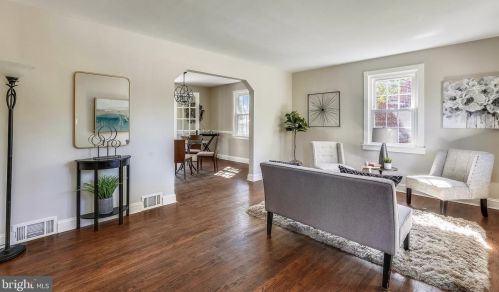 9609 Hastings Dr, Silver Spring MD 20901-3198 exterior