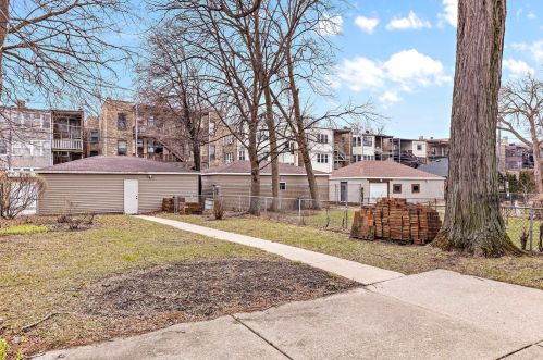 1415 Juneway Ter, Chicago IL 60626-1034 exterior